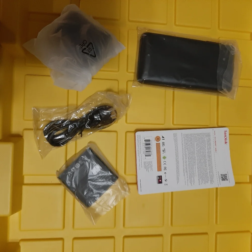 Cell phone with acessories and adapter